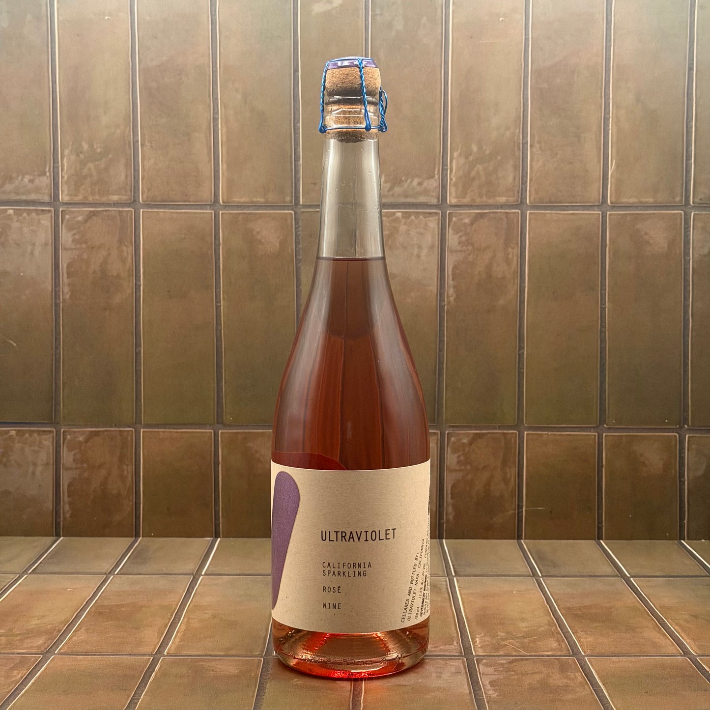 POE 'Ultraviolet Sparkling Rose', California, Pinot Noir, 2018