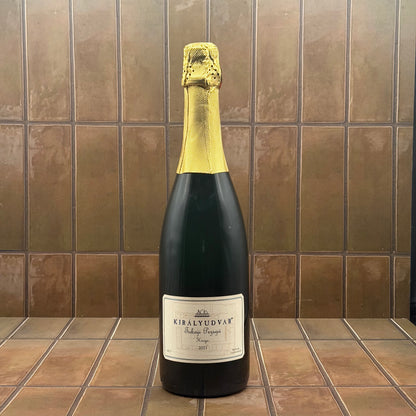 Kiralyudvar, 'Pezsgo “Henye", Brut, Hungry, Tokaji, 2021