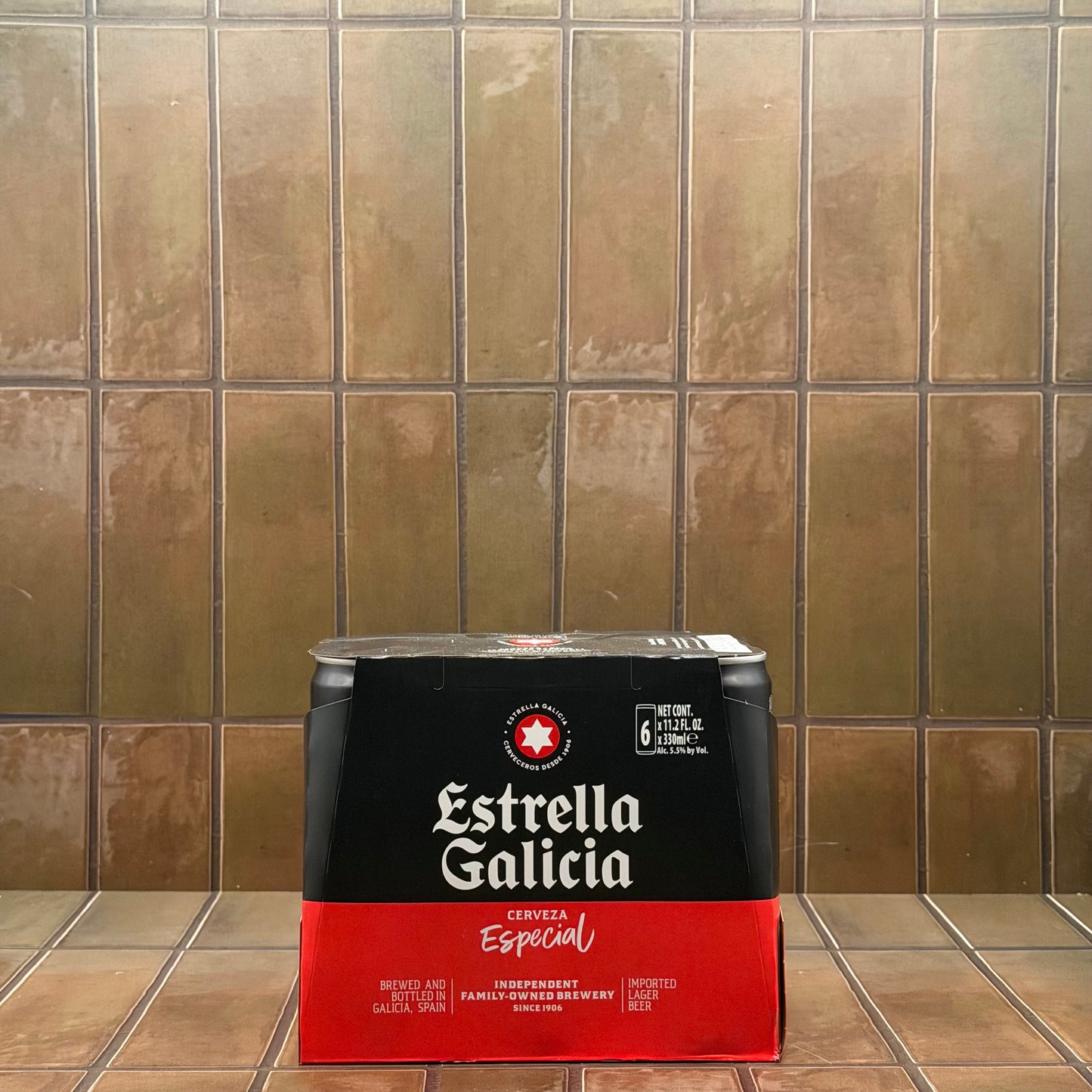 Estrella Galicia Spanish Lager, single
