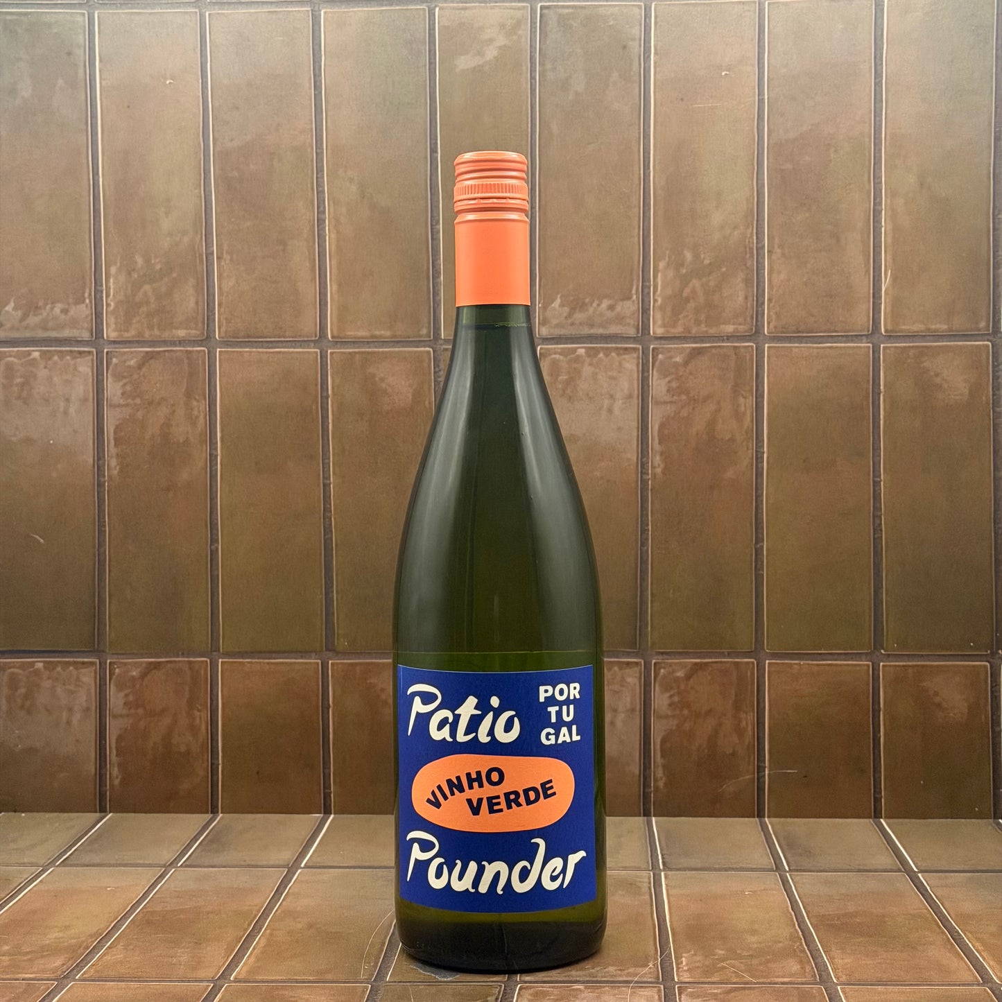 Patio Pounder, Vinho Verde, Portugal, Loureiro Blend 2025 1L