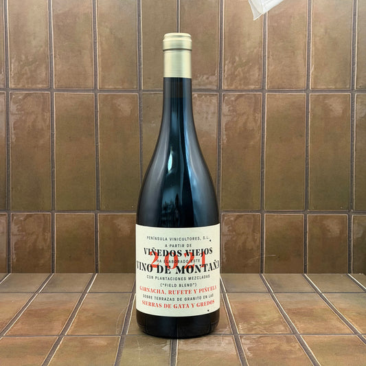 Peninsula Vinicultores, 'Vina de Montana', Sierras de Gata and Gredos, Garnacha Blend 2021
